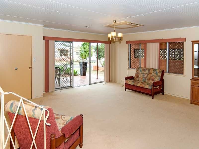 27 Gilmore Street, Leichhardt QLD 4305