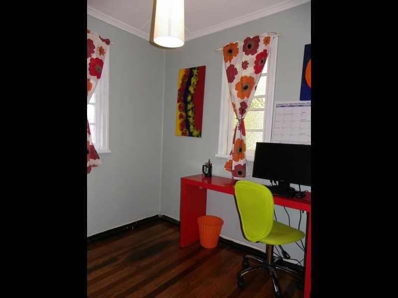 12 Wyndham Street, North Ipswich QLD 4305