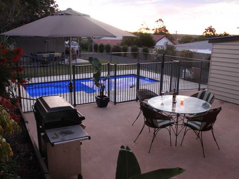 102 Woodend Road, Woodend QLD 4305