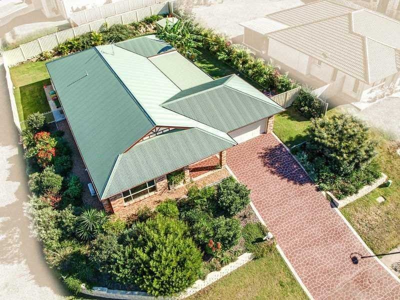 2 Lilley Terrace, Karalee QLD 4306