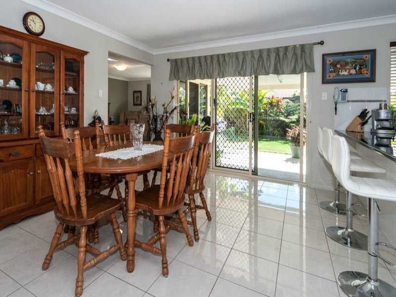 2 Lilley Terrace, Karalee QLD 4306