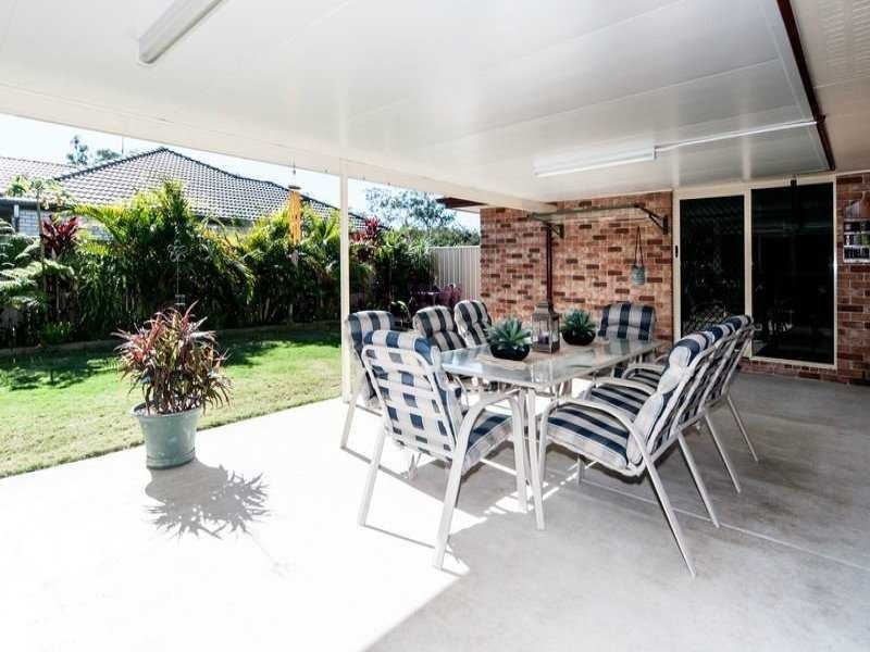 2 Lilley Terrace, Karalee QLD 4306