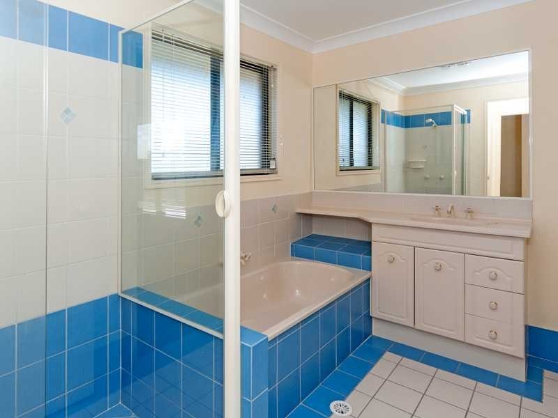 8 Graham Court, Hatton Vale QLD 4341