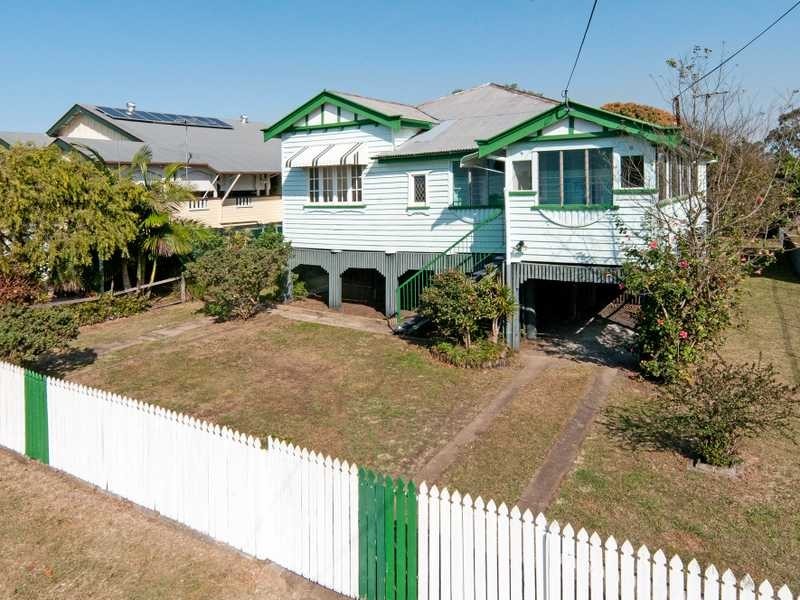 16 Fox Street, East Ipswich QLD 4305