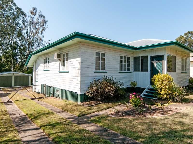 16 Robert Street, Ebbw Vale QLD 4304