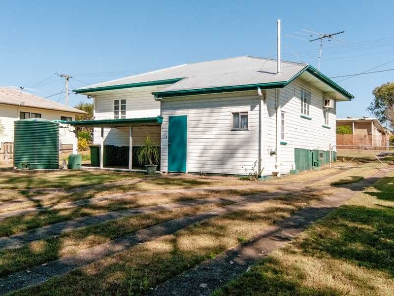 16 Robert Street, Ebbw Vale QLD 4304