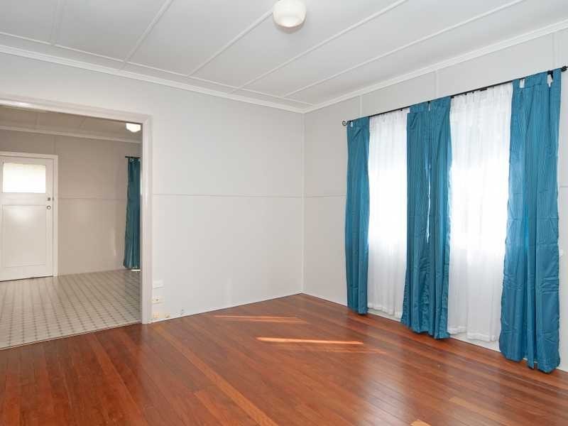 Unit 2/19 Ronald Street, Bundamba QLD 4304