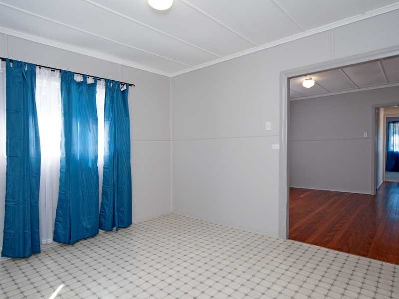Unit 2/19 Ronald Street, Bundamba QLD 4304