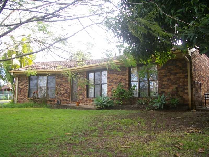 6 Bonnie Dundee Court, Bundamba QLD 4304