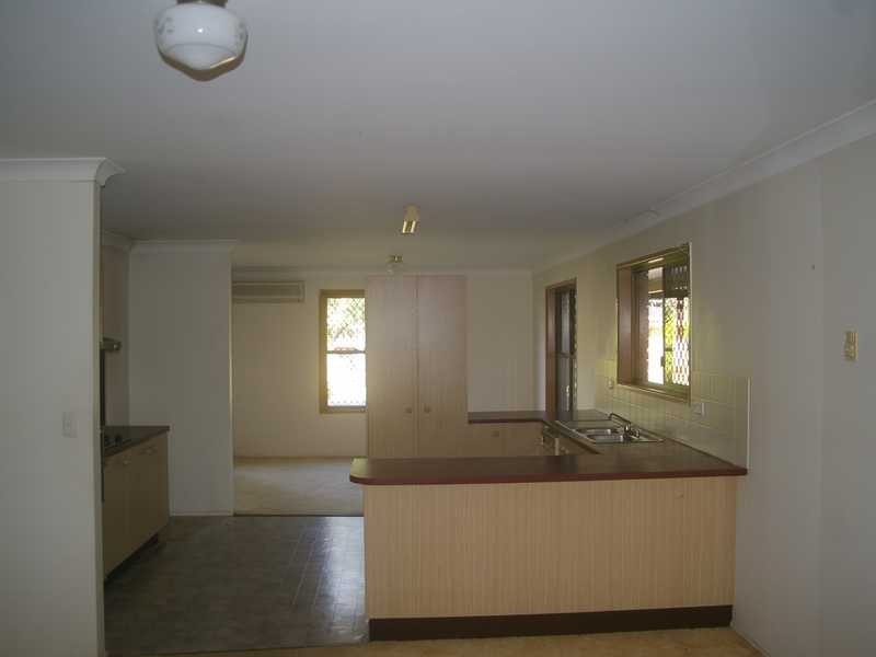 6 Bonnie Dundee Court, Bundamba QLD 4304