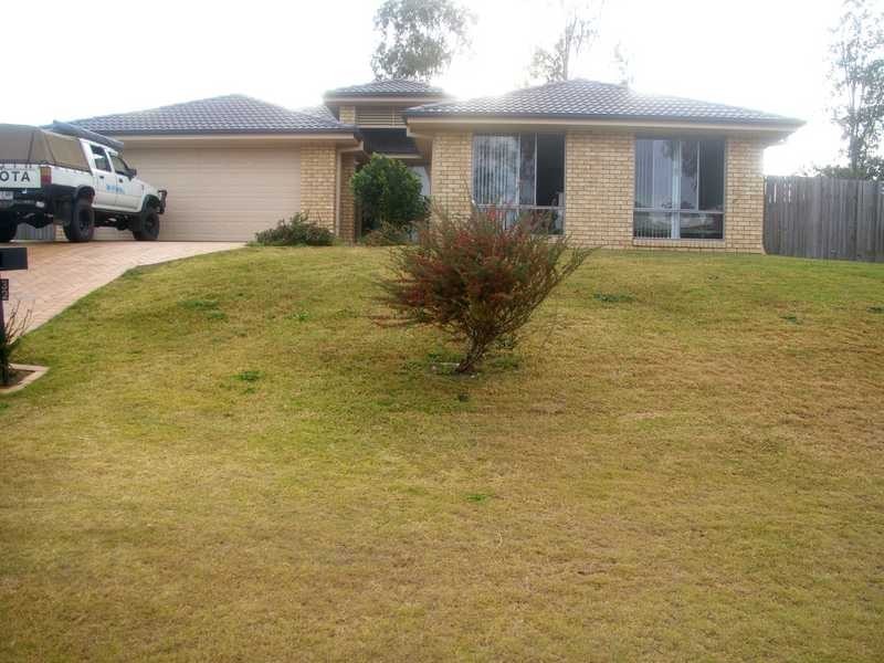 32 Palma Rosa Drive, Wulkuraka QLD 4305