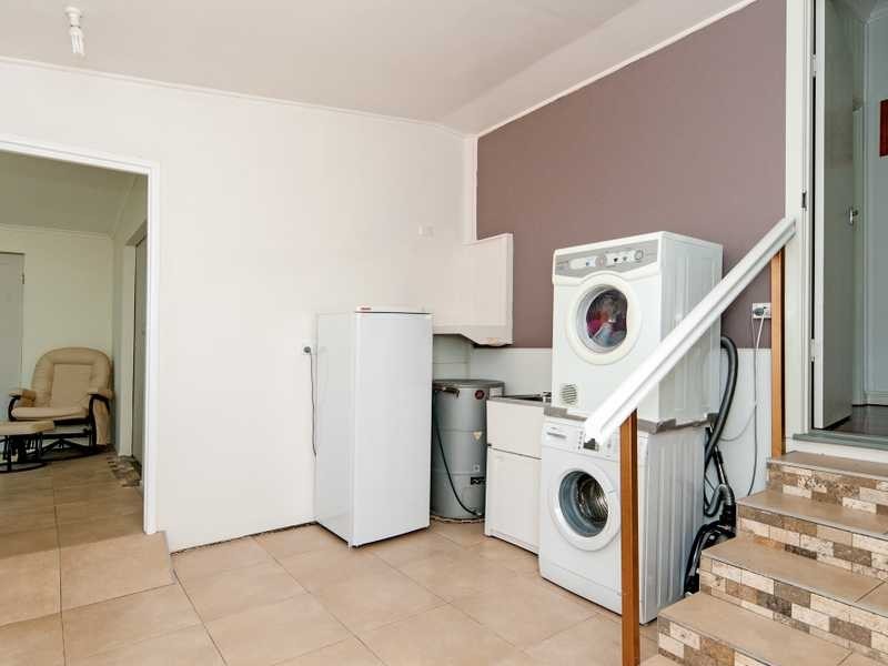 11 Beth Street, North Booval QLD 4304