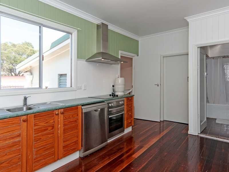 11 Beth Street, North Booval QLD 4304