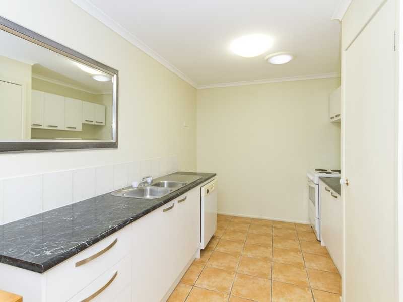 4 Des Arts Place, Wulkuraka QLD 4305