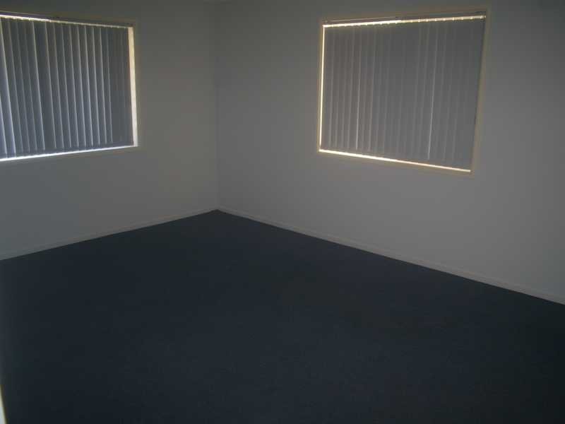 26 McKenzie Street, Bundamba QLD 4304