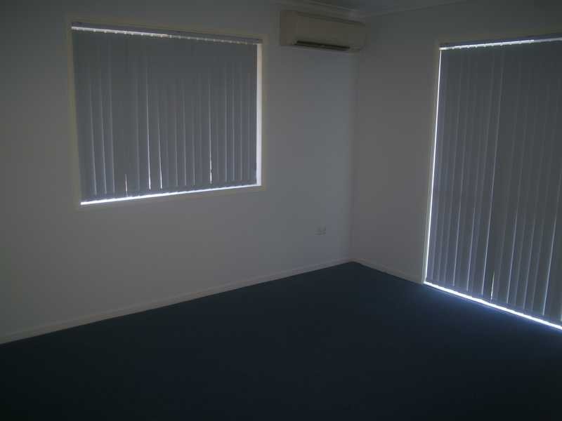 26 McKenzie Street, Bundamba QLD 4304