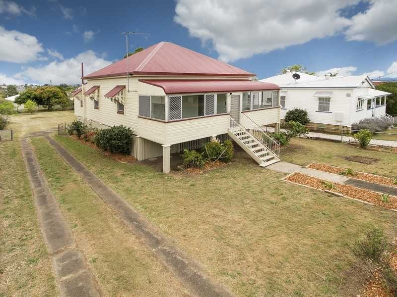 15 Cothill Road, Booval QLD 4304