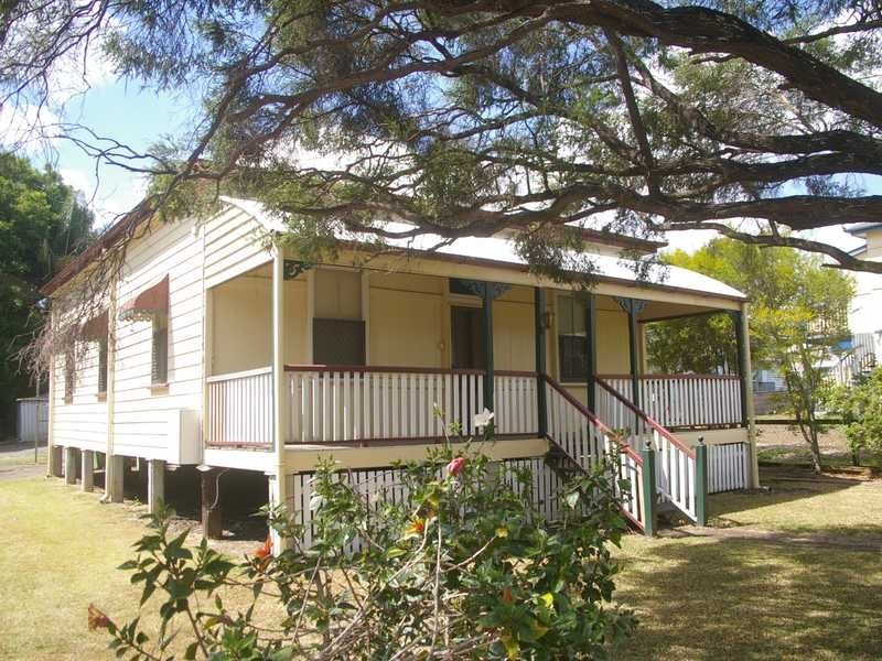 1 Spring Street, East Ipswich QLD 4305