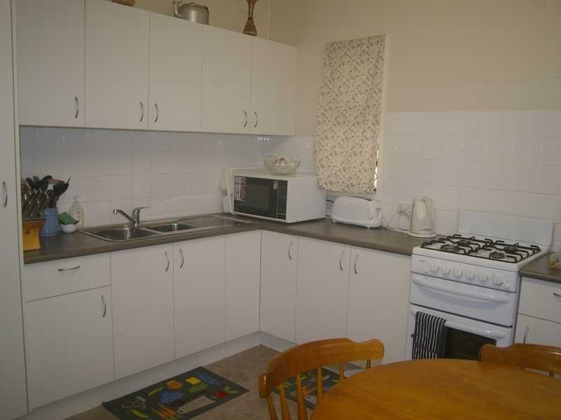 75 Bergin Street, North Booval QLD 4304