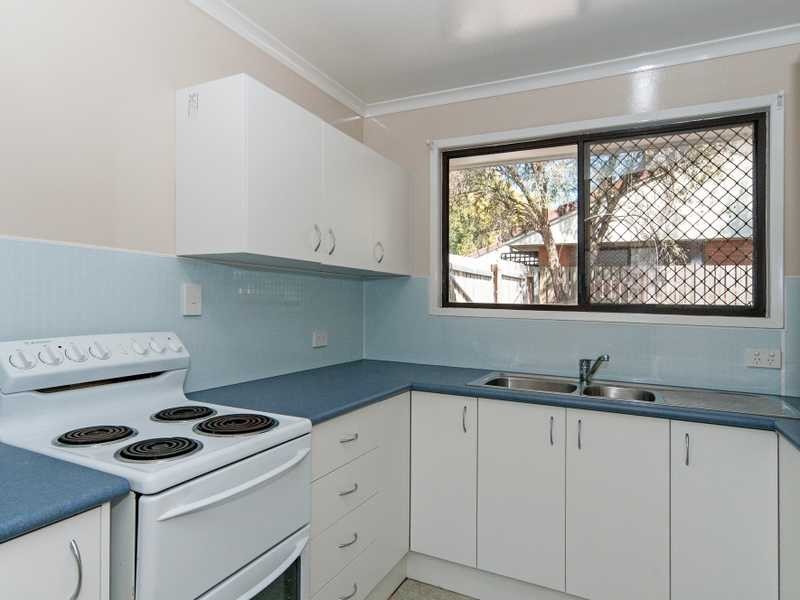 46 Phyllis Street, Eastern Heights QLD 4305