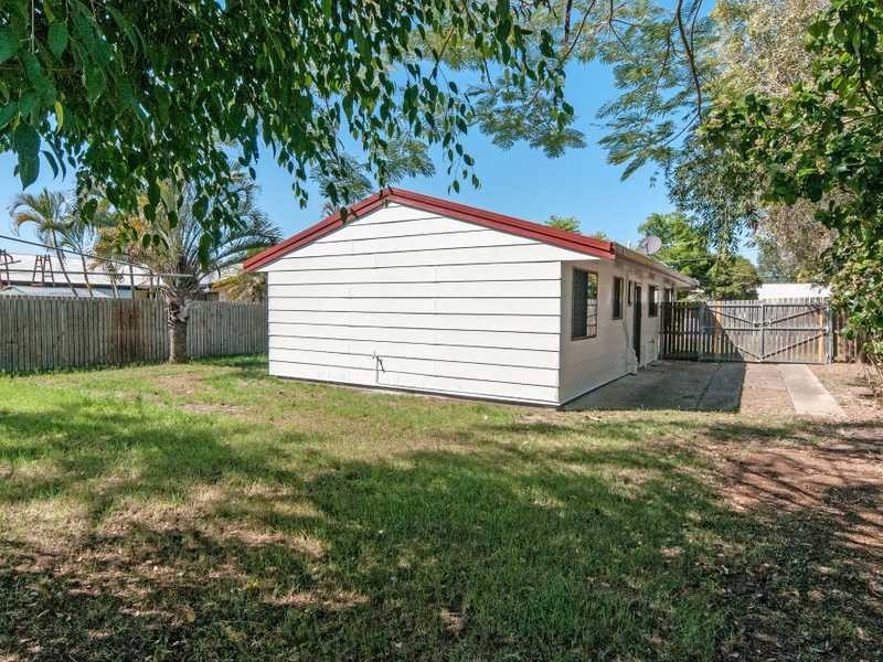 46 Phyllis Street, Eastern Heights QLD 4305