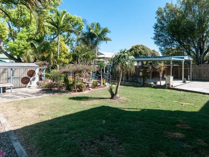 17 Pemberton Street, Booval QLD 4304