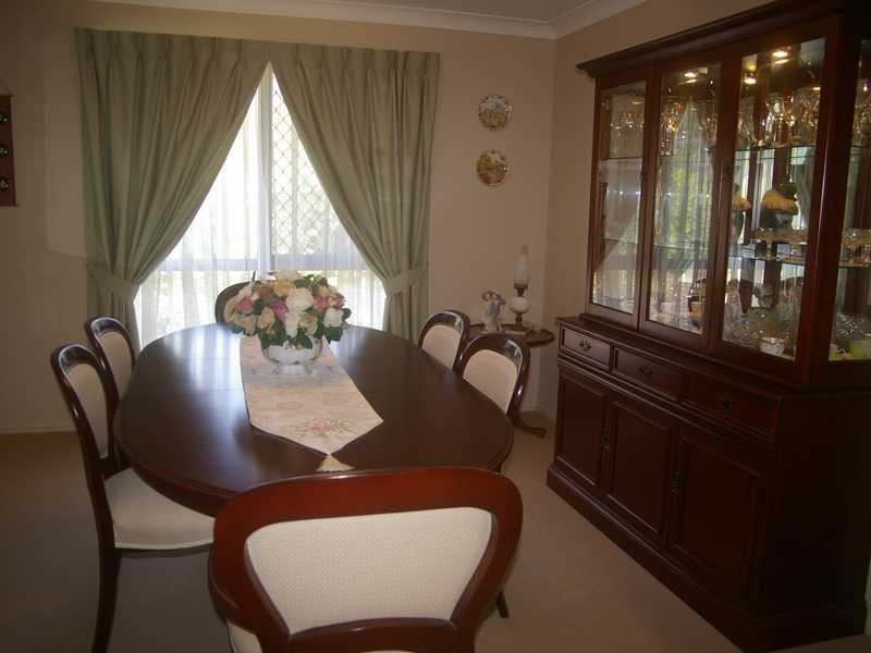 16 Pinto Place, Pine Mountain QLD 4306