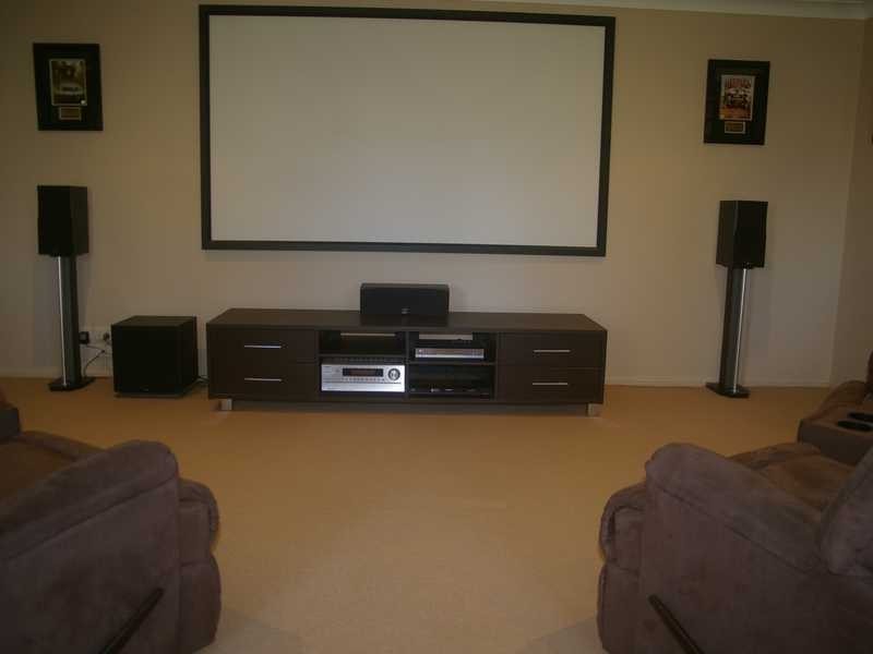 16 Pinto Place, Pine Mountain QLD 4306