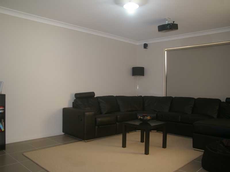 3 Huntingdale Drive, Regency Downs QLD 4341