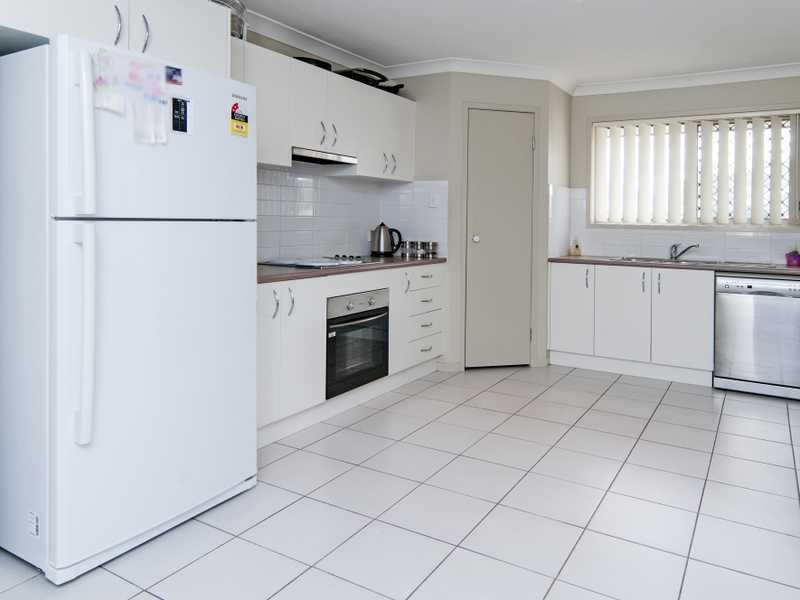 12 Armani Avenue, Wulkuraka QLD 4305