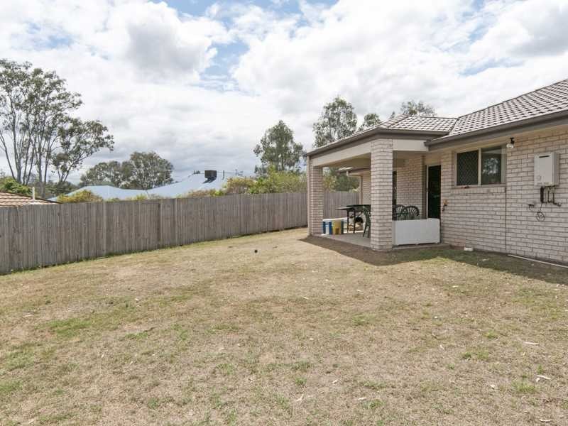 12 Armani Avenue, Wulkuraka QLD 4305