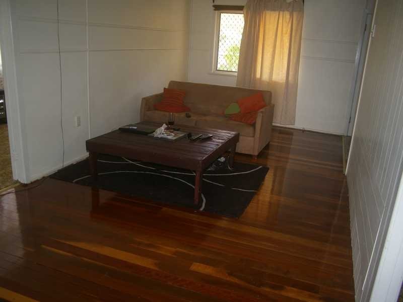 36 Stephenson Street, Sadliers Crossing QLD 4305