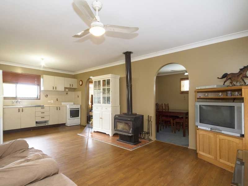 23 New Chum Road, Dinmore QLD 4303