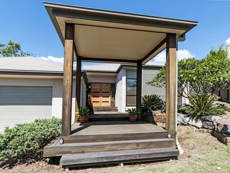 10 Mountain Ash Place, Brookwater QLD 4300