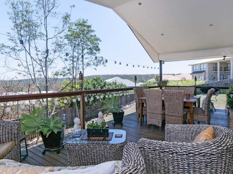 10 Mountain Ash Place, Brookwater QLD 4300