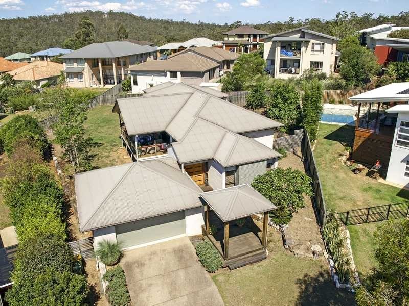 10 Mountain Ash Place, Brookwater QLD 4300