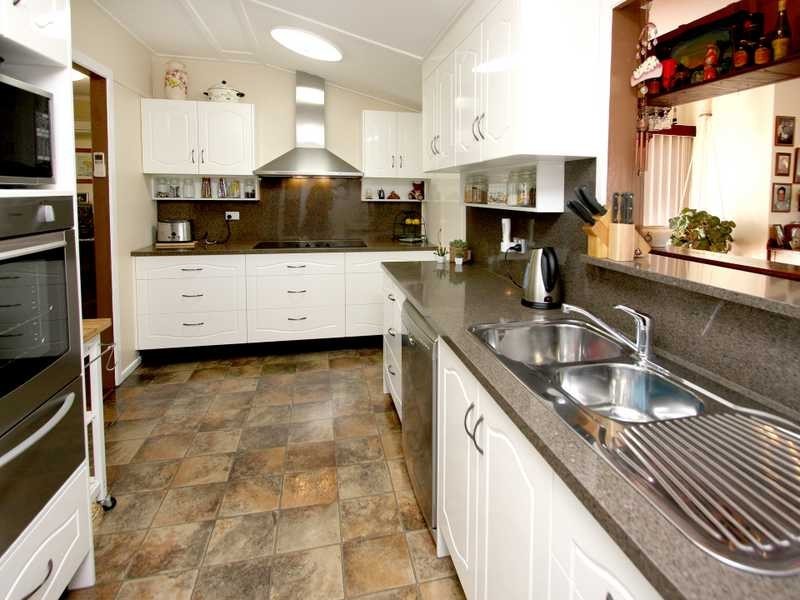 571 Mount Crosby Road, Karana Downs QLD 4306