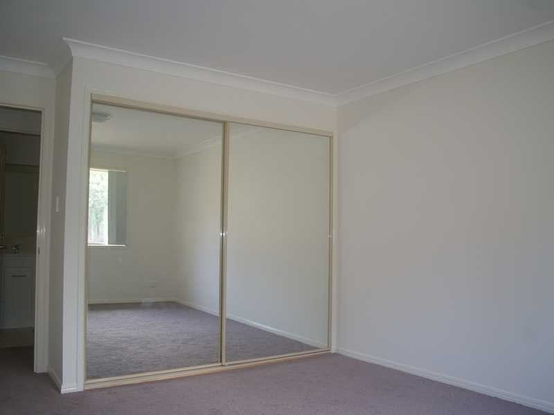 Unit 14/5 Spalding Crescent, Goodna QLD 4300