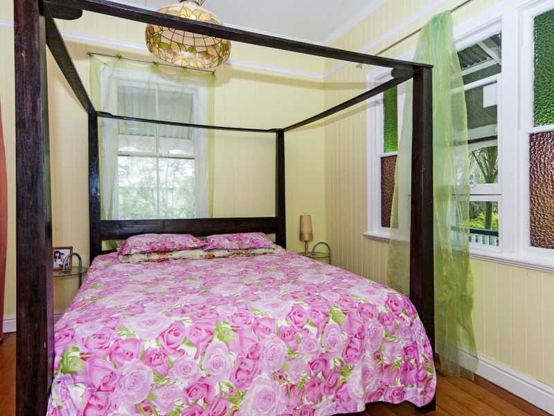 102 Chubb Street, One Mile QLD 4305