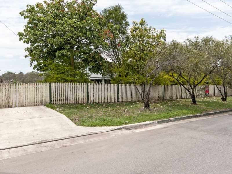 102 Chubb Street, One Mile QLD 4305