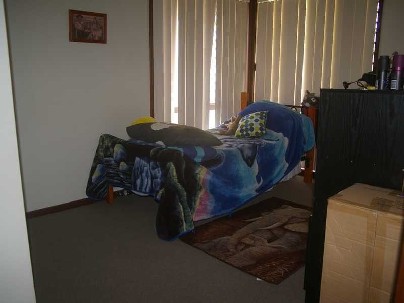 15 Rumsey Drive, Raceview QLD 4305