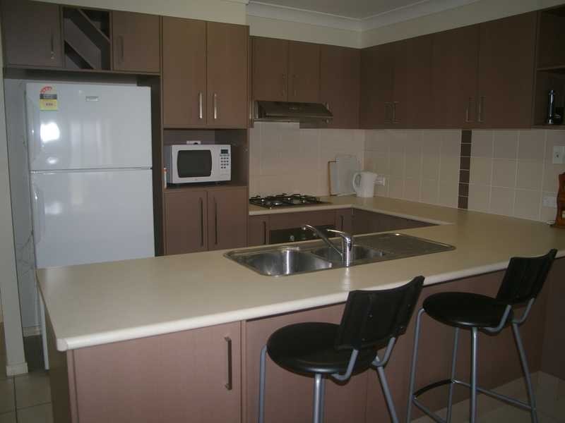 2/37 Ronayne Circle, One Mile QLD 4305