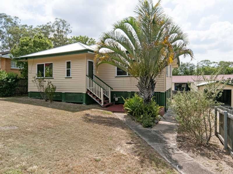 1 Cuffes Lane, North Ipswich QLD 4305