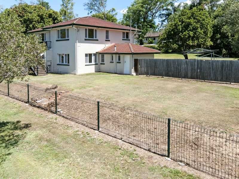 25 Ashworth Street, Gailes QLD 4300