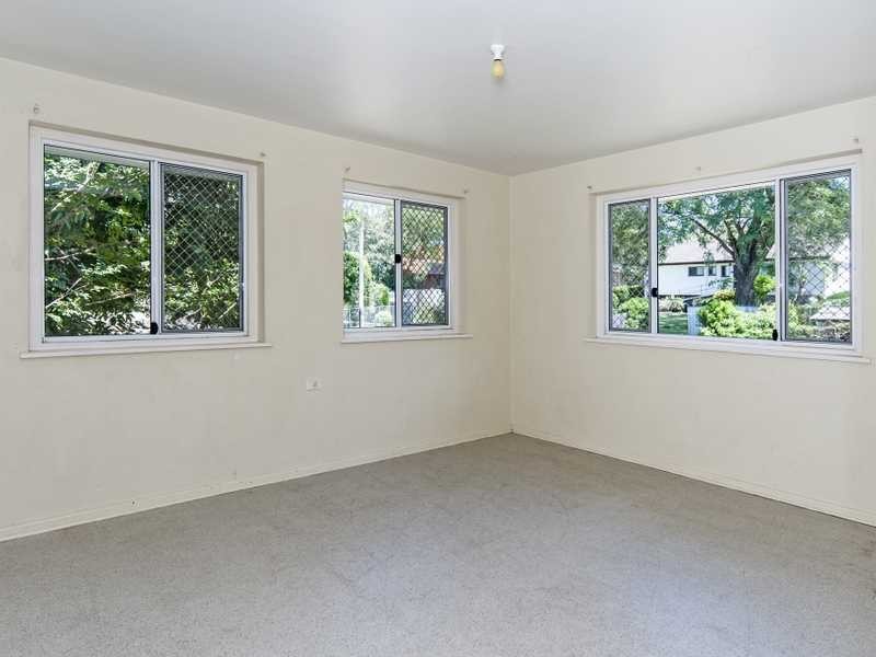 25 Ashworth Street, Gailes QLD 4300