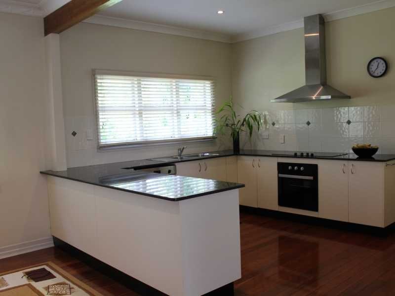 7 Cintra Street, Eastern Heights QLD 4305