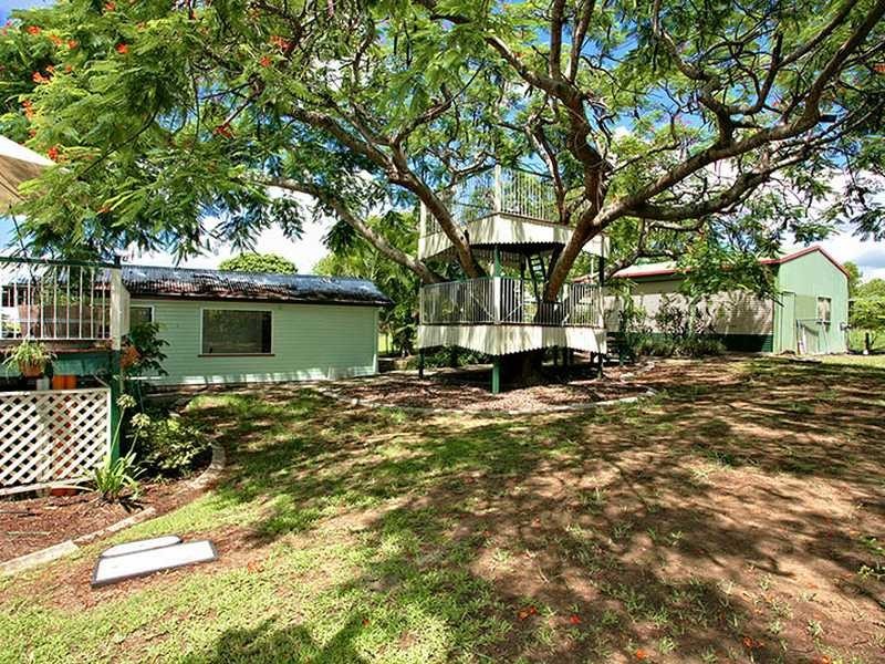 17 Macquarie Street, Booval QLD 4304