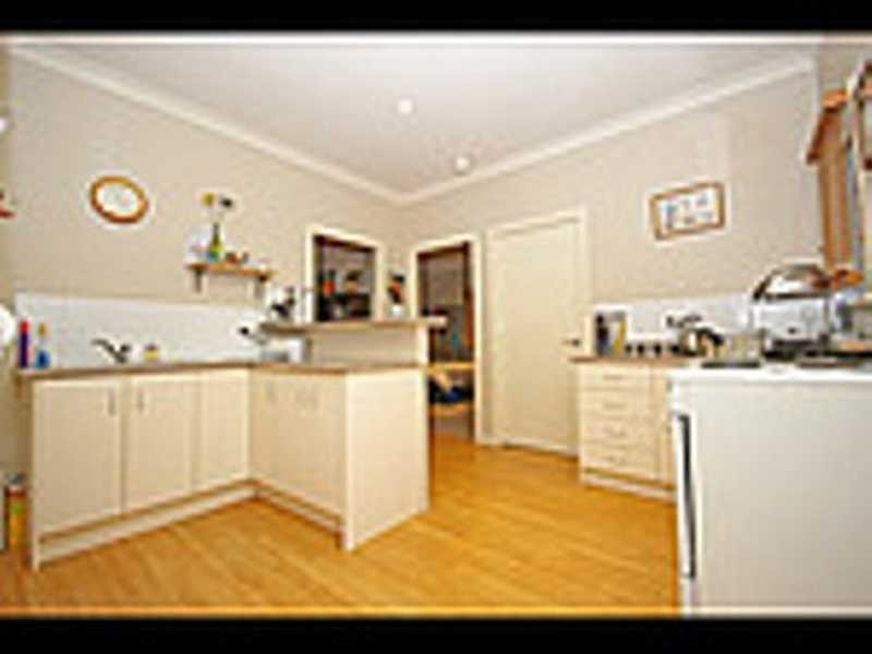 11 Mill Street, Goodna QLD 4300