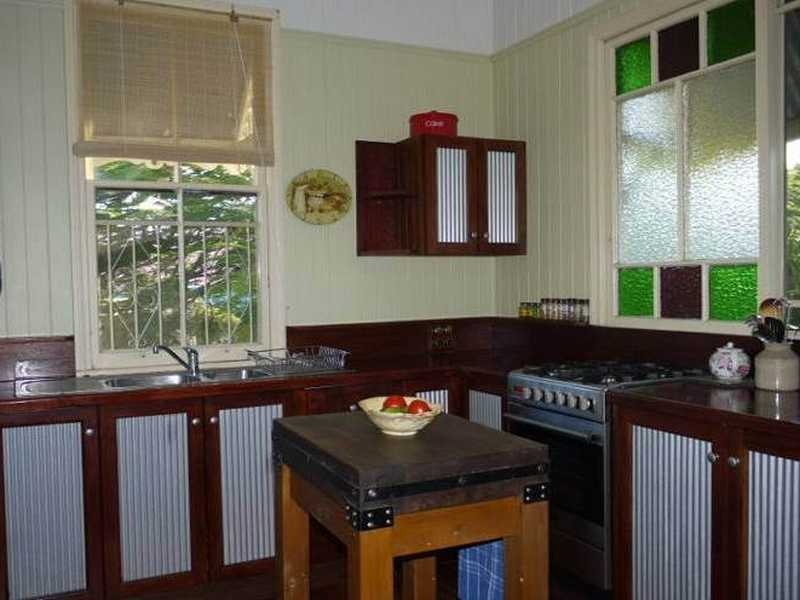 2 Cribb Street, Sadliers Crossing QLD 4305