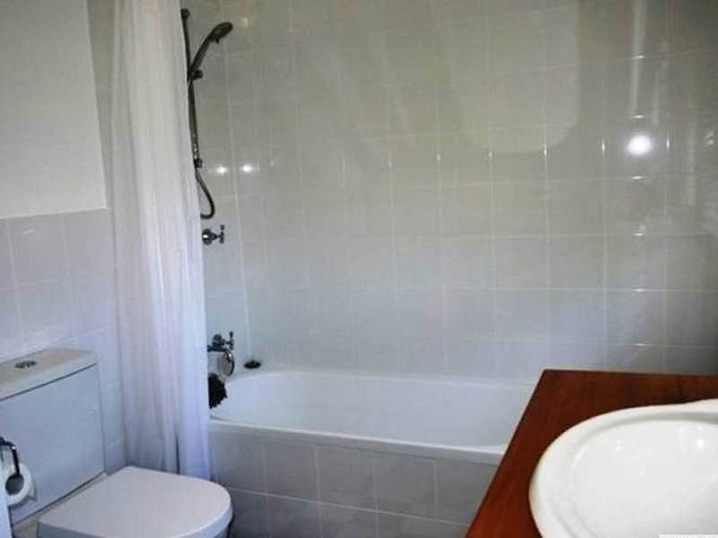 2 Cribb Street, Sadliers Crossing QLD 4305